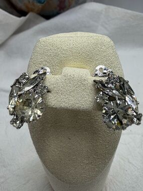 Vintage Continental Cluster Silver-Tone Clip-On Earrings - Clear